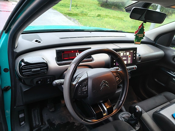 Citroen C4 Cactus 6 of 10