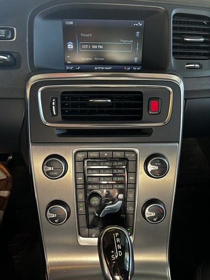 Volvo V60 6 of 7