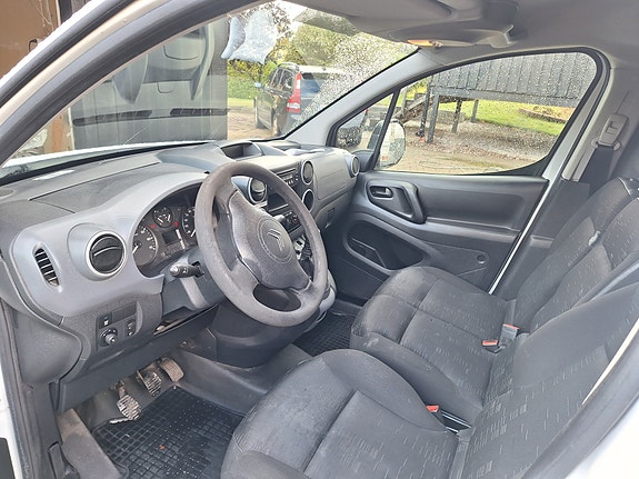 Citroen Berlingo 11 of 14