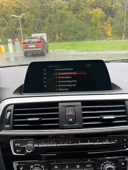 BMW 120i 8 of 8