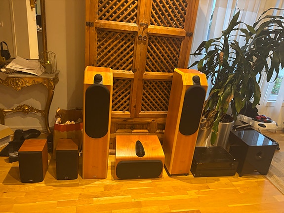 Product image 1 of 10
