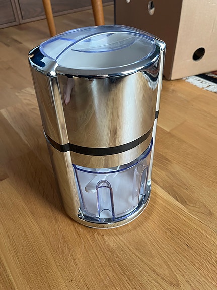 Product image 1 of 4