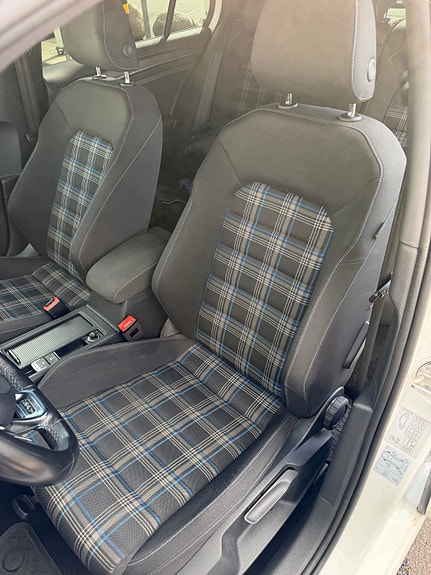 Volkswagen Golf VII 22 of 30