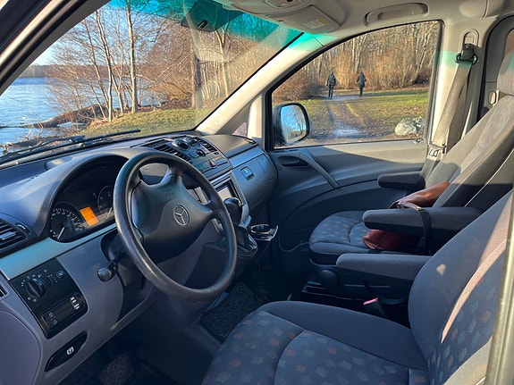 Mercedes-Benz Vito 120 7 of 12