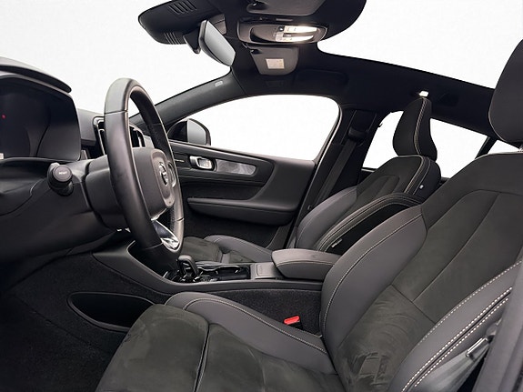Volvo C40 13 of 30