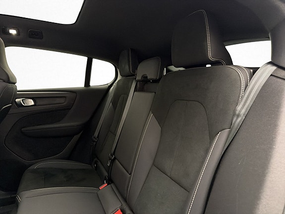Volvo C40 21 of 30