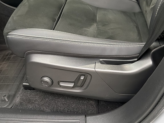 Volvo C40 24 of 30
