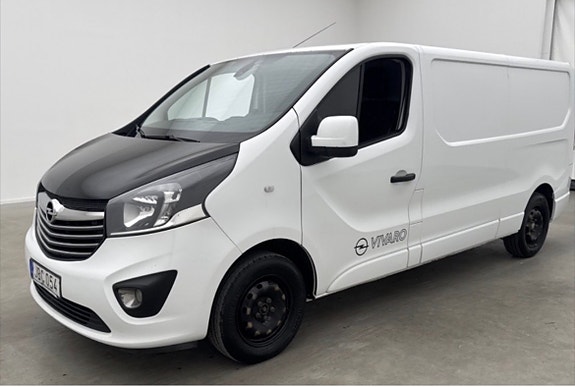 Opel Vivaro 2 of 8