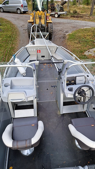 Buster LX 2013 Yamaha F60 inkl Eu-trailer 11 of 13