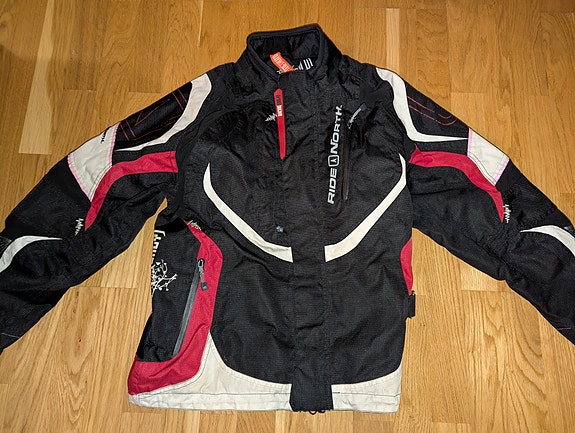 Product image 1 of 2