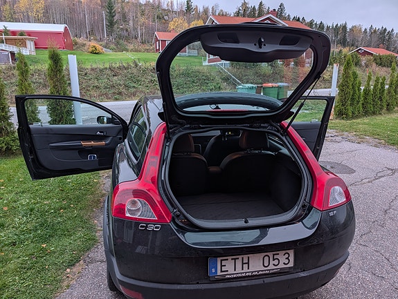 Volvo C30 11 of 26