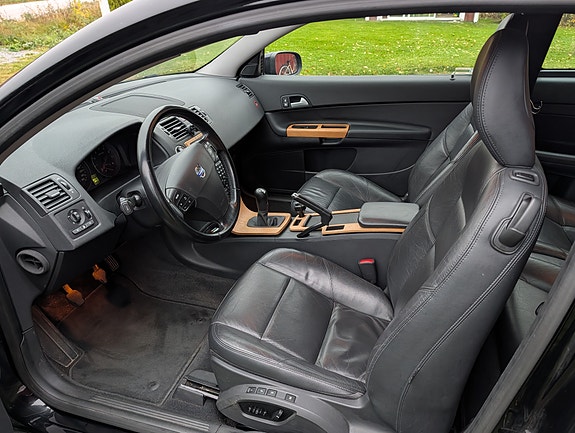 Volvo C30 7 of 26