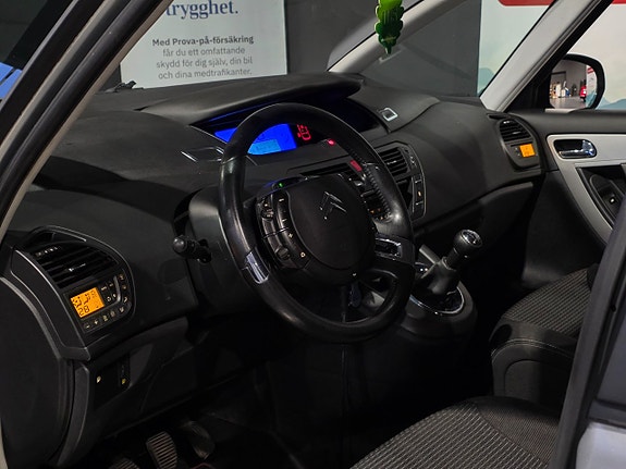 Citroen C4 Picasso 10 of 19