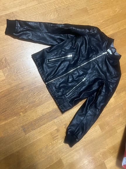 Product image 1 of 7