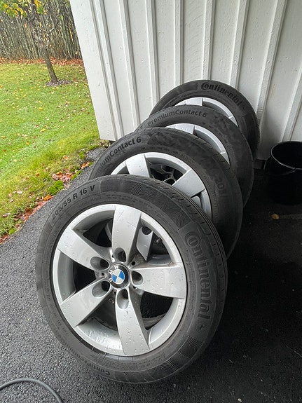 BMW 318i 6 of 6
