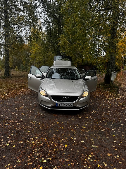 Volvo V40 5 of 16