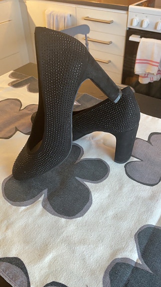Product image 1 of 10