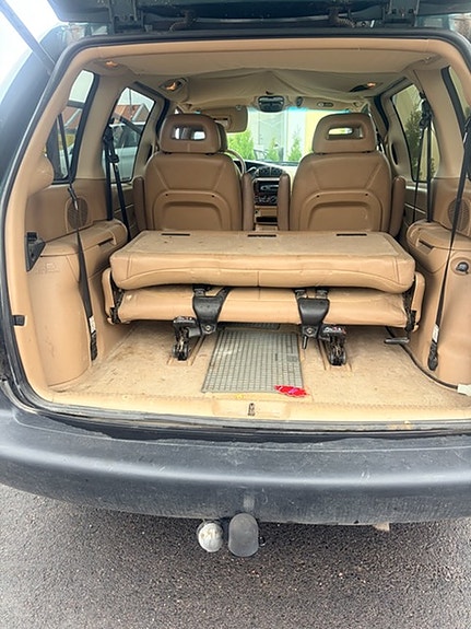 Chrysler Voyager 3 of 5