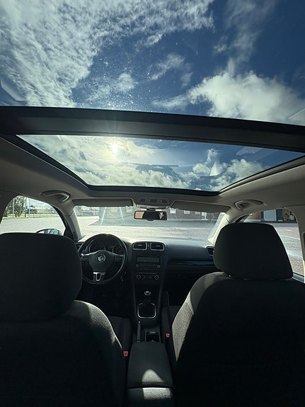 Volkswagen Golf VI 9 of 10
