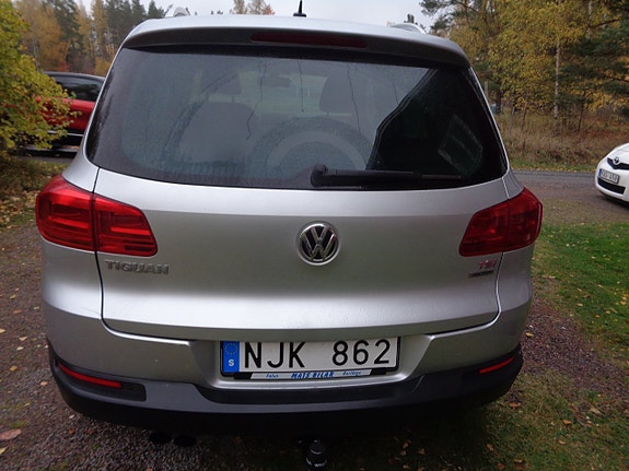 Volkswagen Tiguan 5 of 30