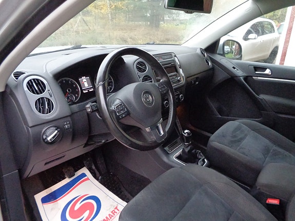Volkswagen Tiguan 25 of 30