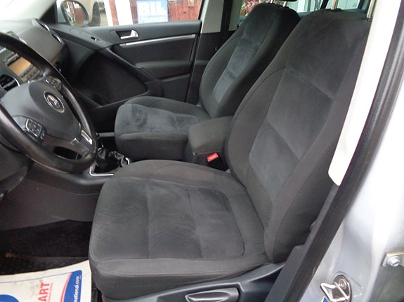 Volkswagen Tiguan 24 of 30