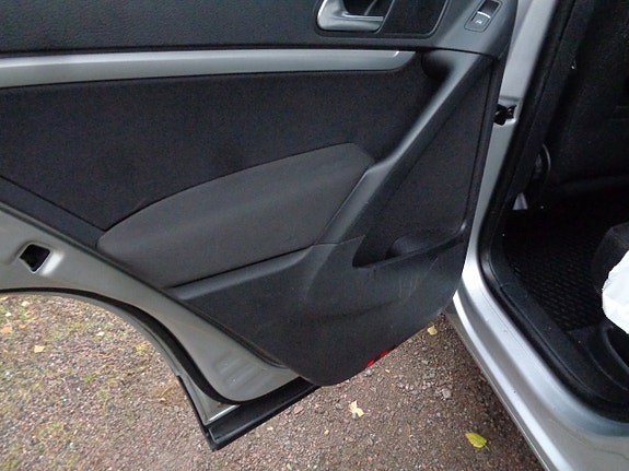 Volkswagen Tiguan 30 of 30