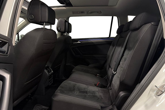 Volkswagen Tiguan Allspace 14 of 30