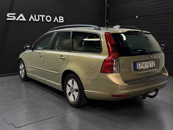 Volvo V50 7 of 24