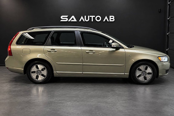 Volvo V50 5 of 24