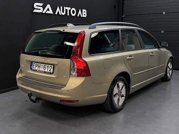 Volvo V50 6 of 24