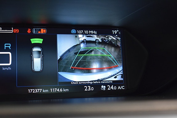 Citroen Grand C4 Picasso 18 of 21