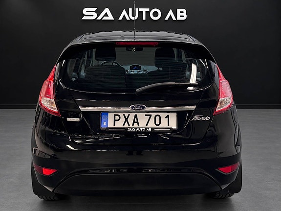 Ford Fiesta 8 of 20