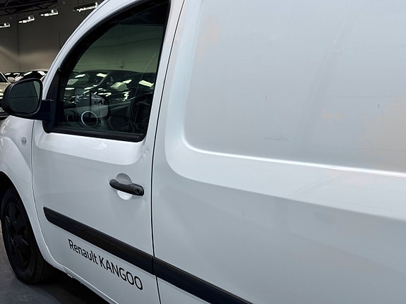 Renault Kangoo Express 14 of 22