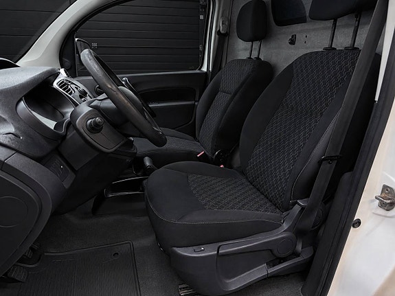 Renault Kangoo Express 16 of 22