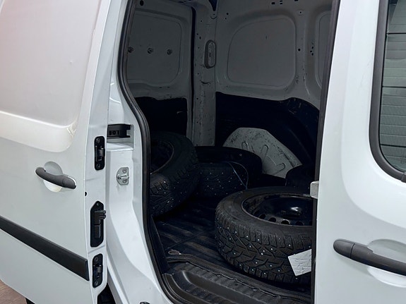 Renault Kangoo Express 8 of 16