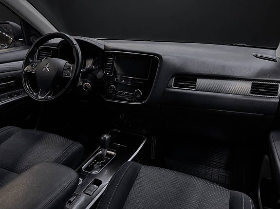 Mitsubishi Outlander 15 of 28