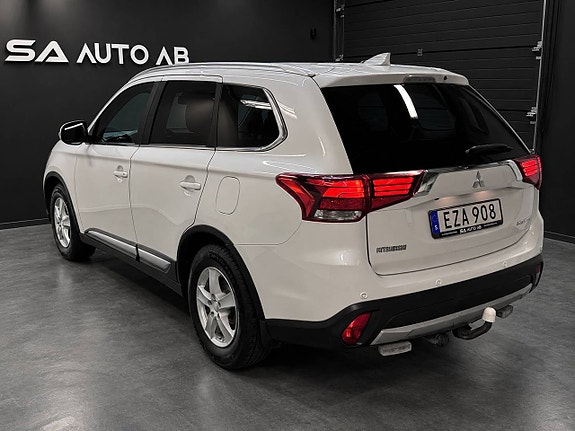 Mitsubishi Outlander 6 of 28