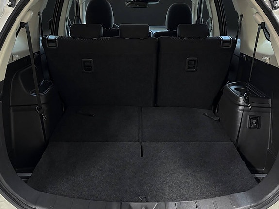 Mitsubishi Outlander 28 of 28
