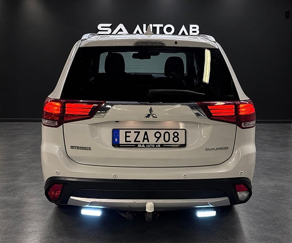 Mitsubishi Outlander 8 of 28