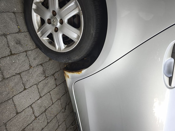 Toyota Yaris 9 of 9