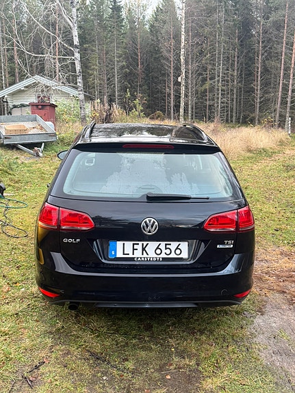 Volkswagen Golf VII 3 of 8