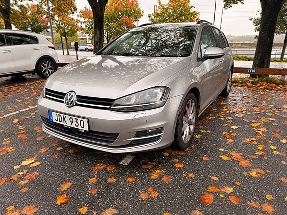 Volkswagen Golf VII 2 of 20