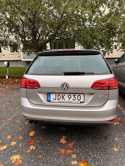 Volkswagen Golf VII 4 of 20