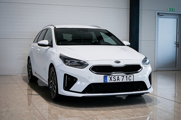 Kia Ceed 4 of 30