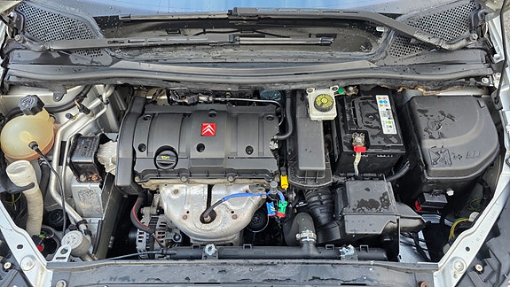 Citroen C4 10 of 10