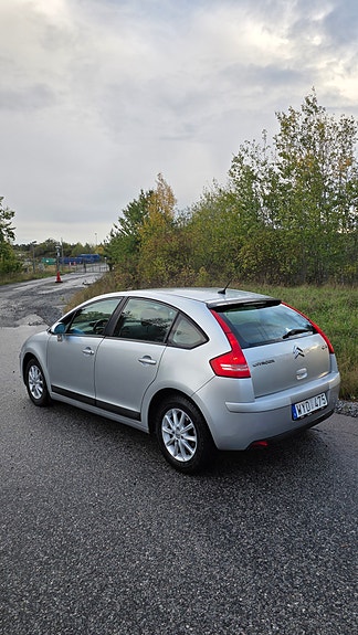 Citroen C4 6 of 10
