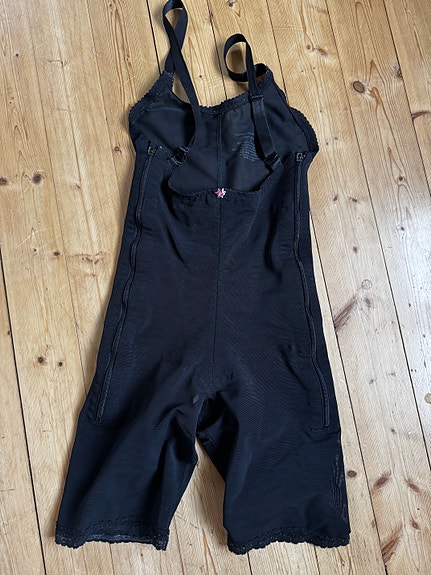 Product image 1 of 10