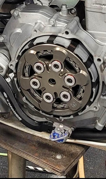 Yamaha YZF450 7 of 8