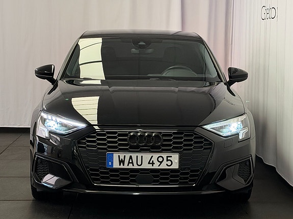 Audi A3 3 of 17